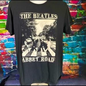 The Beatles Abbey Road Black Graphic T-Shirt Adult Size Large